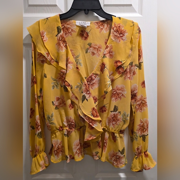 💛 L.I.F.E. Yellow Floral Peplum Blouse 🌺 - Picture 1 of 4